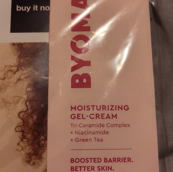 NEW!! Sample Bundle (24 Items) - Picture 10 of 16